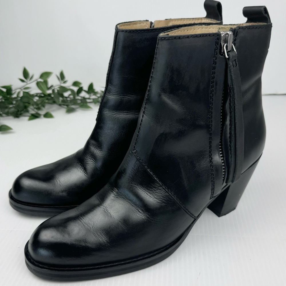 Acne Studios Pistol Black Leather Stacked Heel Boots
Size 10.5